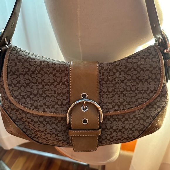 Coach Brown Shoulder Bag - Picture 3 of 16